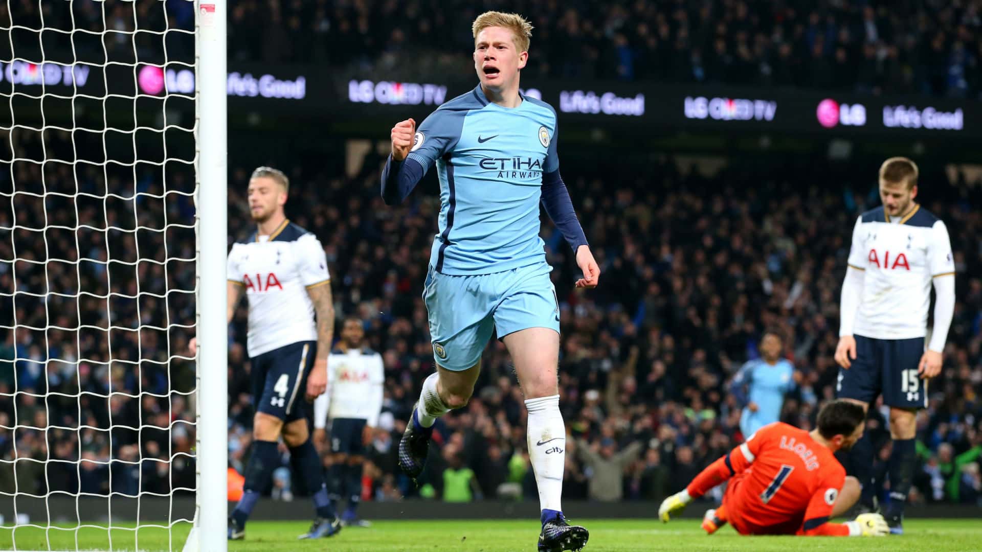 Kevin de Bruyne doubles Manchester City's lead against Tottenham in the Premier League