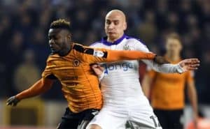 Jonjo Shelvey battles for the ball for Newcastle United against Wolves