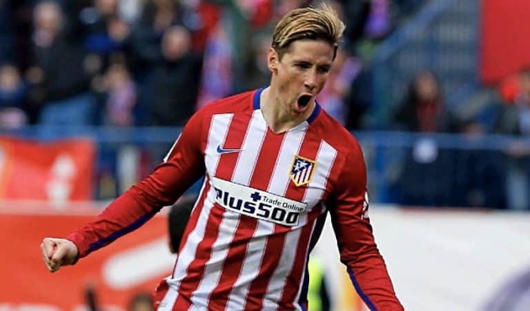Fernando Torres scores for Atletico Madrid