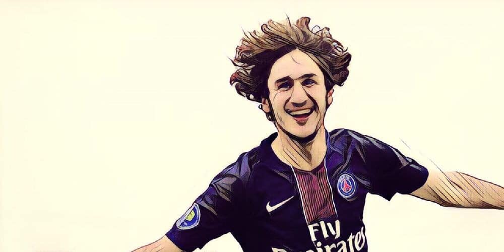 Arsenal and City to battle for PSG starlet