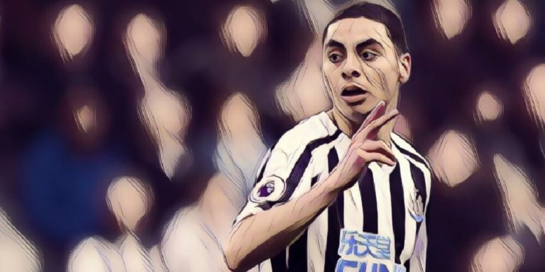 Newcastle United record signing Miguel Almiron makes his debut against Huddersfield