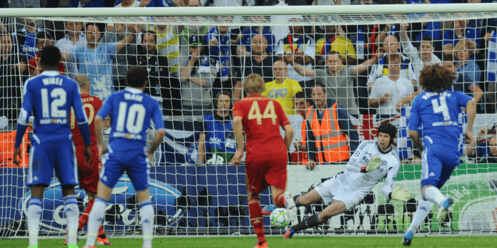 Iconic Performances: Petr Cech's heroic showing in the 2012 UCL final