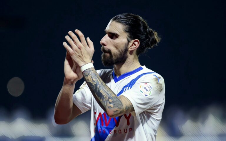 Ruben Neves of Al Hilal victory celebrates after the Saudi Pro League match between Al Fateh and Al-Hilal at Prince Abdullah Bin Jalawi Stadium on November 3, 2023 in Al Ahsaa, Saudi Arabia.