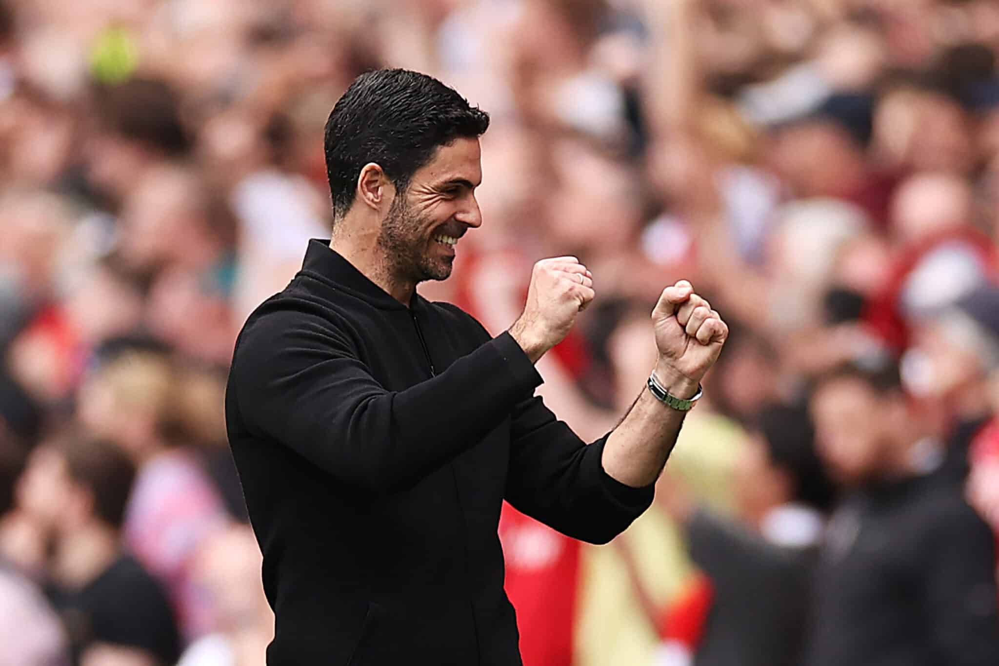 Arsenal ‘want to start lifting trophies’ as Arteta drops transfer hint