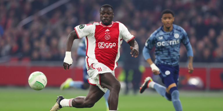 Brian Brobbey is keen to play in the Premier League next season as the forward looks to leave Ajax.