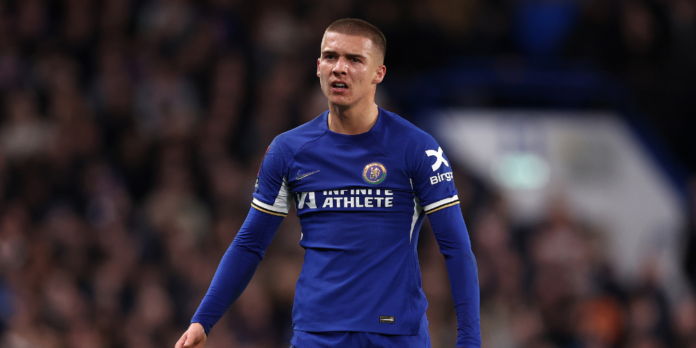 Alfie Gilchrist has completed his move from Chelsea to Sheffield United on a season-long loan deal.