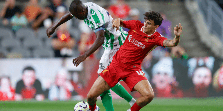 Red Bull Salzburg are finalising a loan move to Liverpool midfielder Stefan Bajcetic.