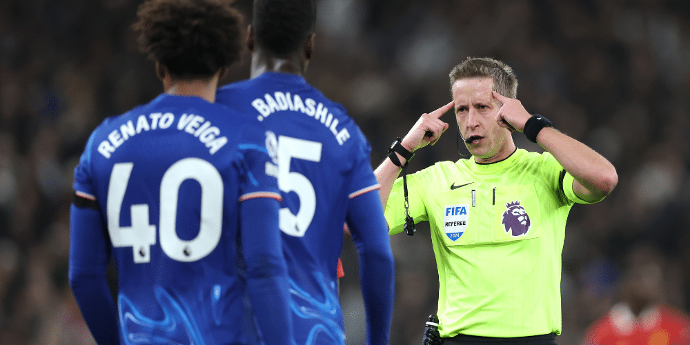 Chelsea's Maresca hints Anfield crowd influenced officials