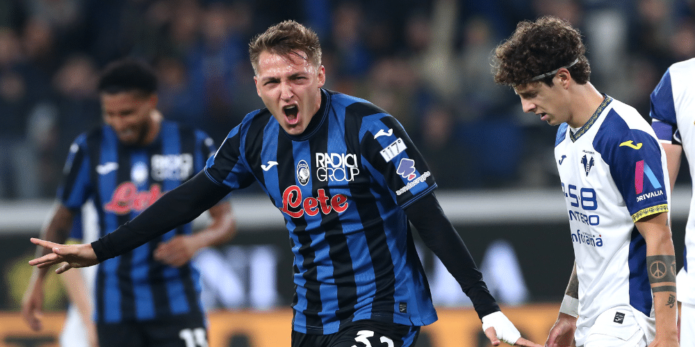 Arsenal are eyeing a move for Atalanta forward Mateo Retegui following the forward's prolific start to the season.