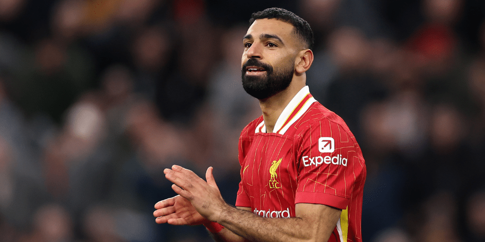 Barcelona are interested in signing Mohamed Salah from Liverpool, should the forward not agree a new deal.