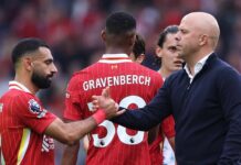 Slot says Liverpool ‘cannot accept’ Salah accusations amid standoff Mo Salah of Liverpool and Arne Slot, Manager of Liverpool, shale hands after the Premier League match between Liverpool FC and AFC Bournemouth at Anfield on September 21, 2024 in Liverpool, England.