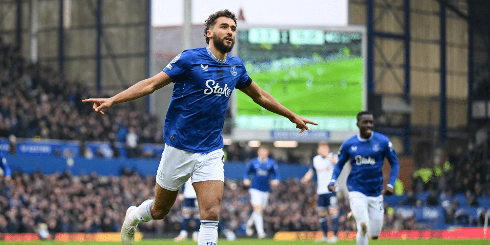 David Moyes hailed Dominic Calvert-Lewin as a 'real handful' after the forward ended his goal drought in the 3-2 win over Tottenham.