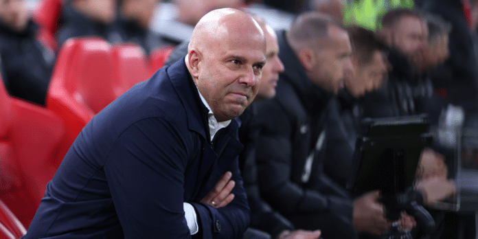 Slot discusses Liverpool transfer links to Kvaratskhelia