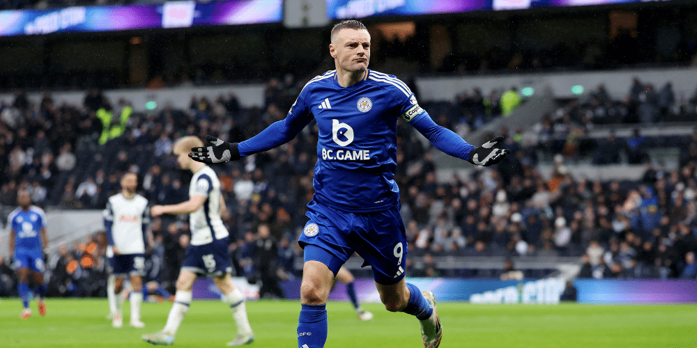 Van Nistelrooy hails Leicester 'leader' Vardy after Spurs win