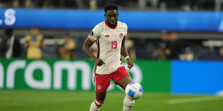Davies agent slams Canada and says ACL injury was 'preventable'