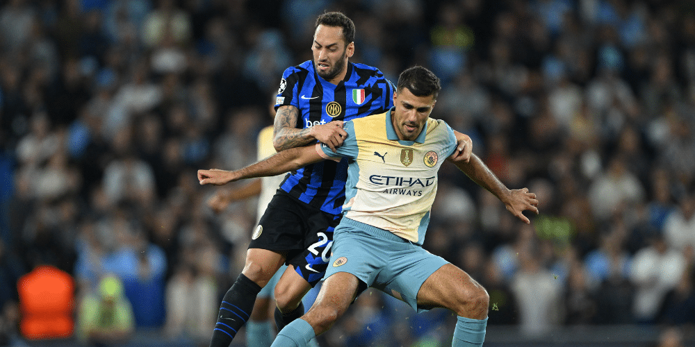 The 10 best defensive midfielders in the world right now