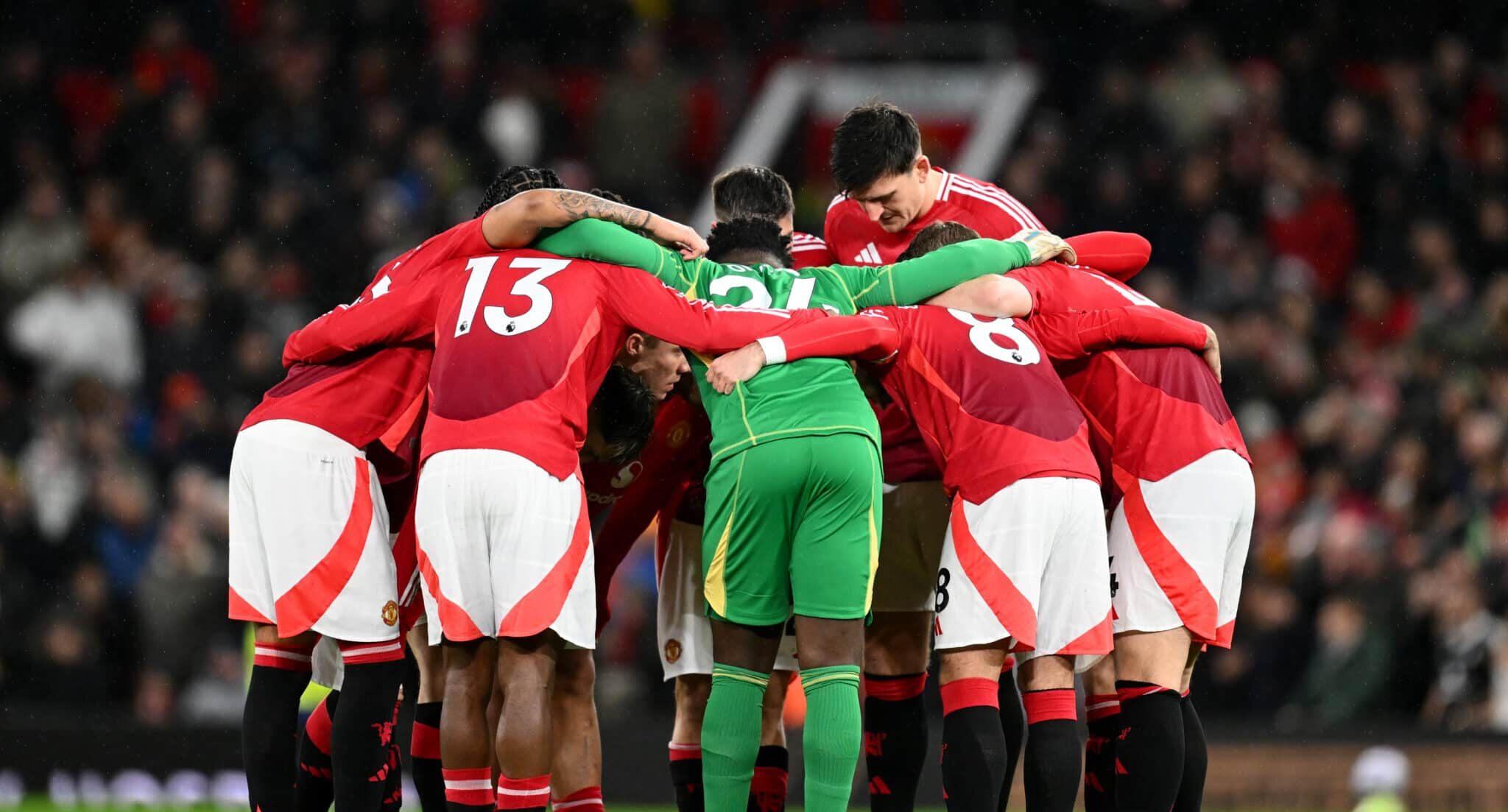 Man Utd players huddle prior to the Premier League match between Man United FC and Ipswich Town FC at Old Trafford on February 26, 2025 in Manchester, England.