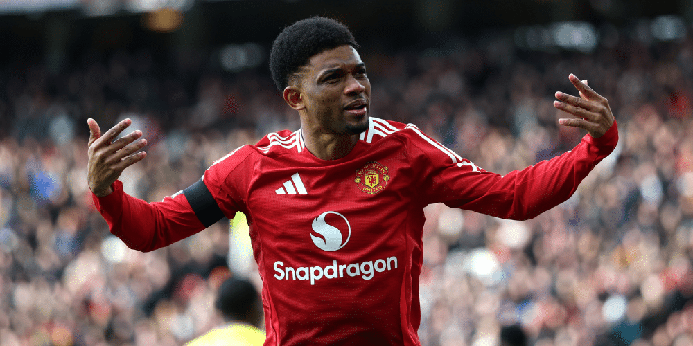 Major Manchester United boost as winger nears return