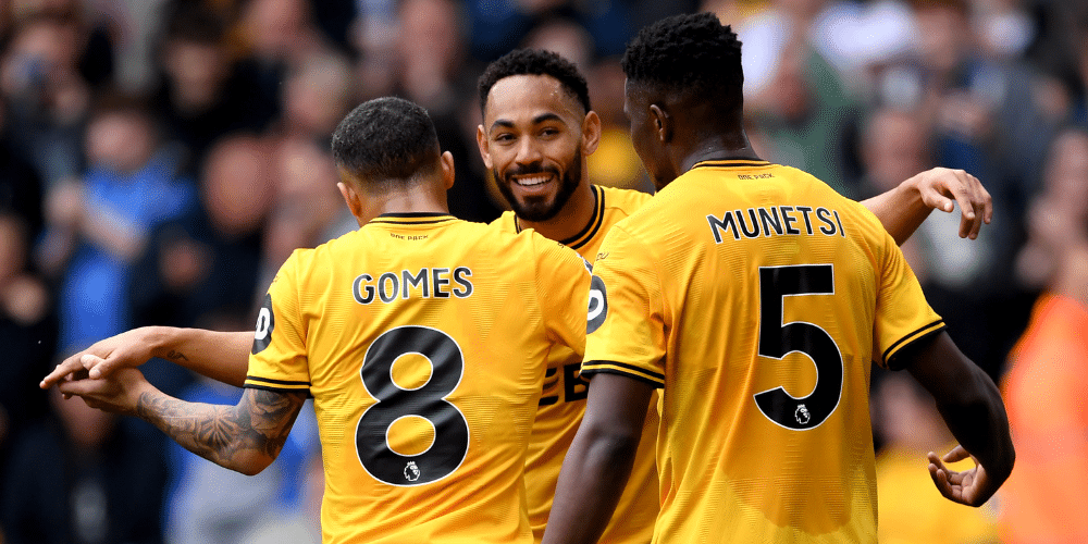 Cunha says he is 'very committed' to Wolves despite Man United links