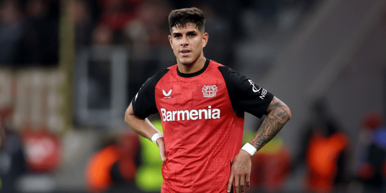 Liverpool target and Bayer Leverkusen defender Piero Hincapie will consider a move away from the club this summer 'if the right offer' arrives.