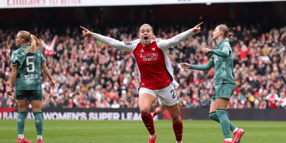 Arsenal's Alessia Russo claims Women's Footballer of the Year award
