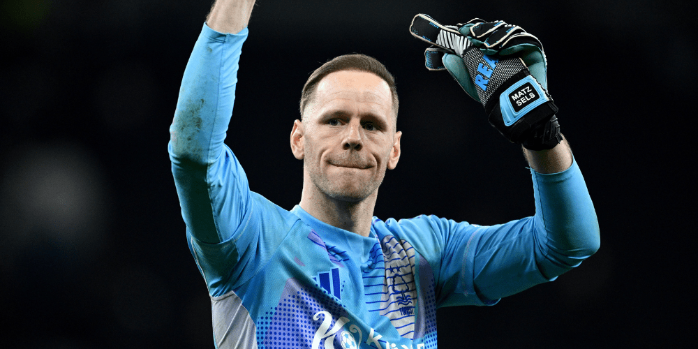 Raya and Sels share Premier League Golden Glove award