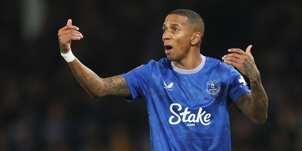 Ashley Young is in talks to rejoin former club Watford