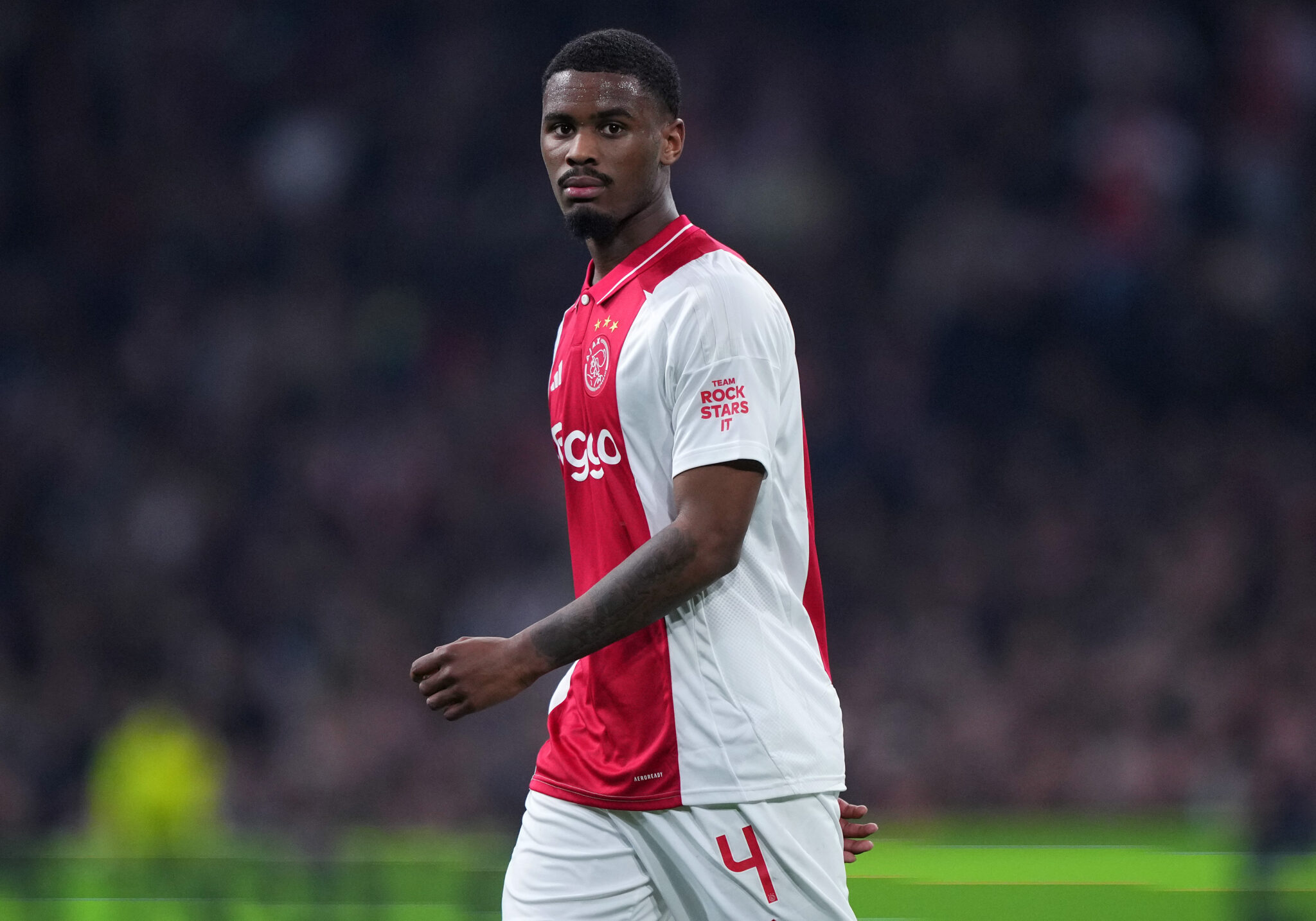 Chelsea agree €43m deal for ninth summer signing