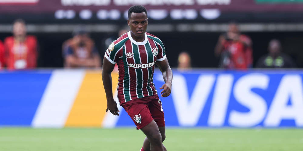 Wolves are interested in signing Fluminense winger Jhon Arias
