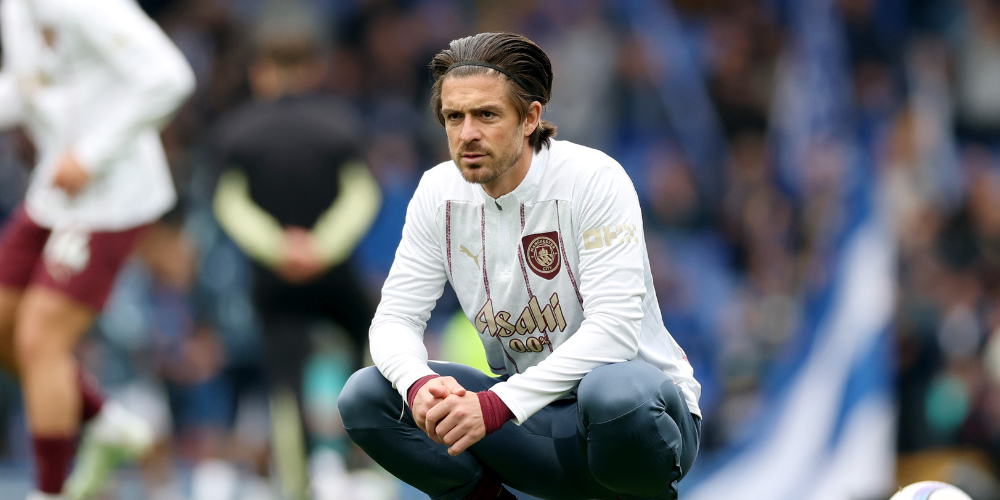 Everton have opened talks with Manchester City to discuss a season-long loan deal for Jack Grealish.