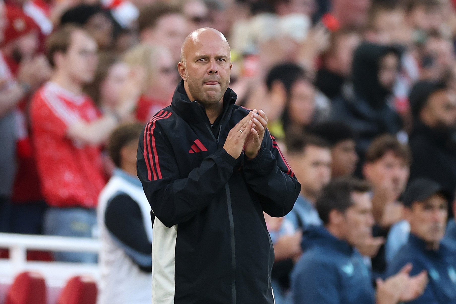 Slot discusses potential centre-back signing for Liverpool