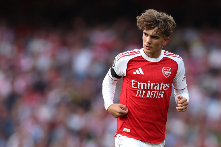 Arteta reveals tough treatment for Arsenal teenager Dowman