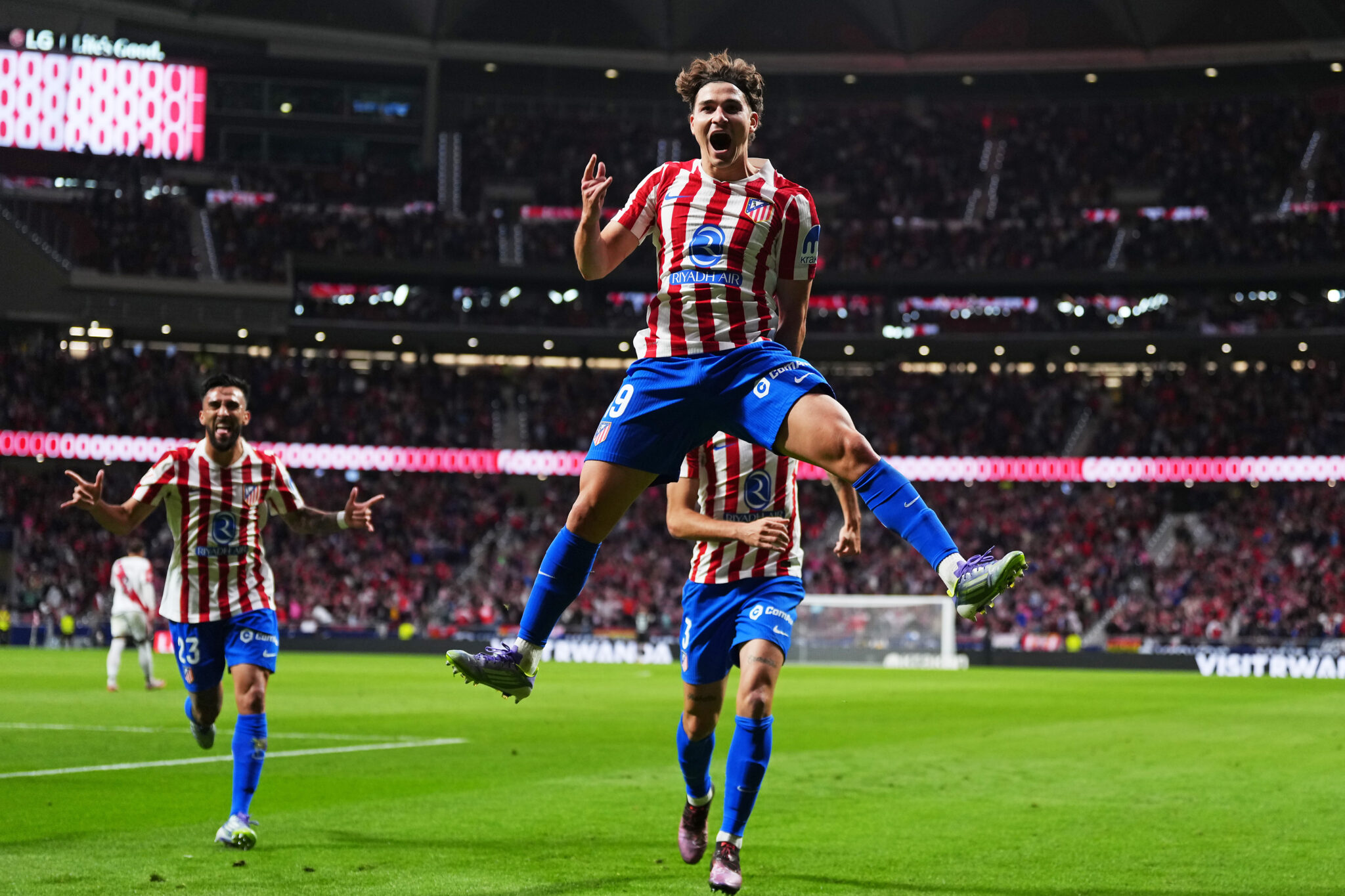 Atletico Madrid striker Julian Alvarez celebrates a goal.