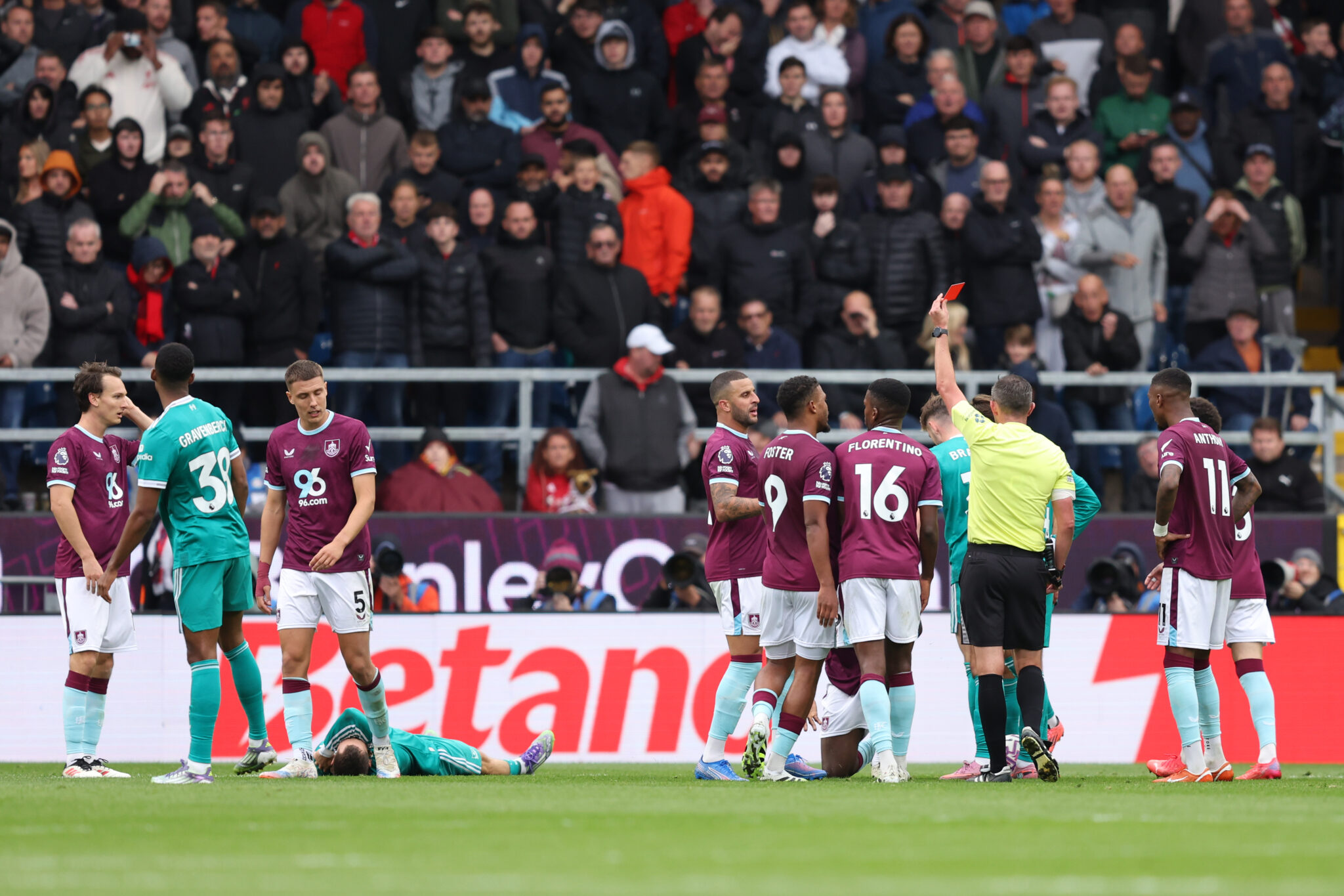 Burnley vs Nottingham Forest – Match Preview and Team News