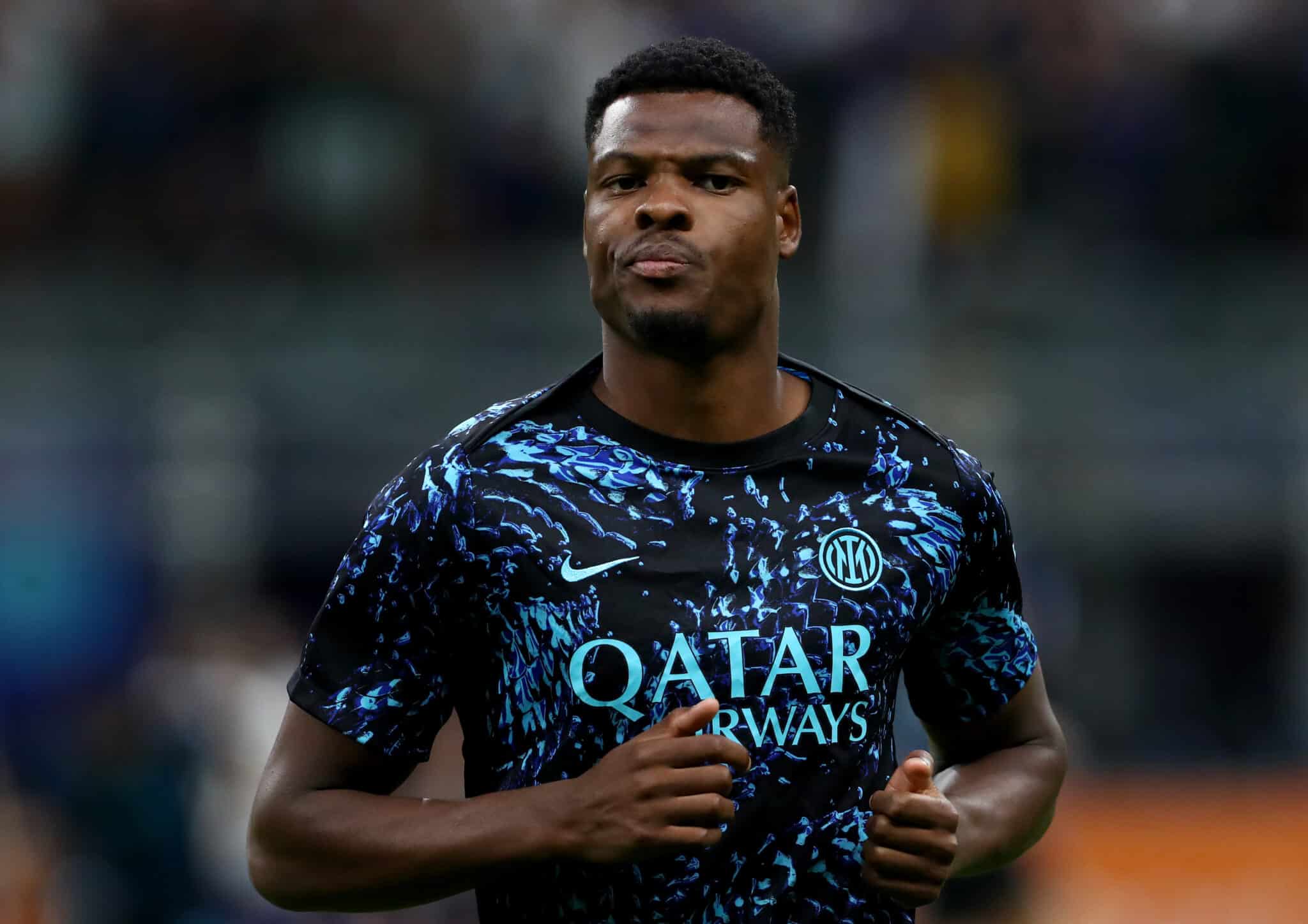 Inter Milan defender Denzel Dumfries has said he would be 'interested' in exploring a move to the Premier League.