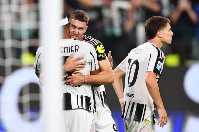 Juventus players celebrate a goal.