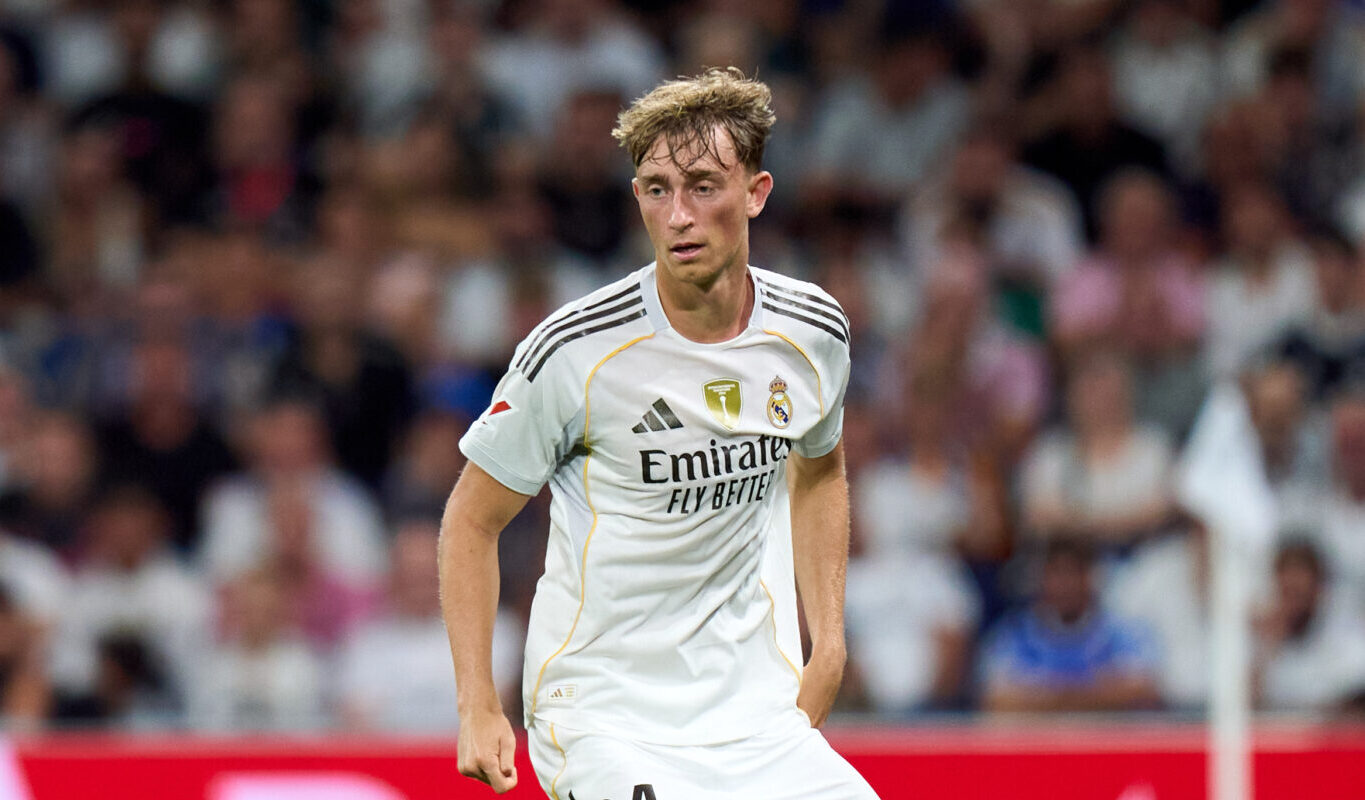 La Liga - Dean Huijsen of Real Madrid in action during the LaLiga EA Sports match between Real Madrid CF and RCD Mallorca at Estadio Santiago Bernabeu on August 30, 2025 in Madrid, Spain.