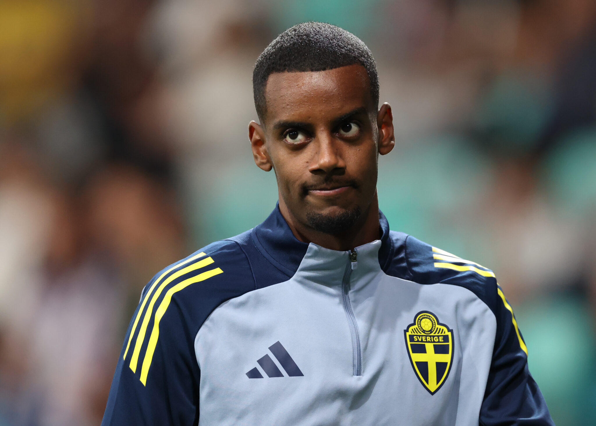 Slot discusses Isak absence and sets date for Liverpool debut