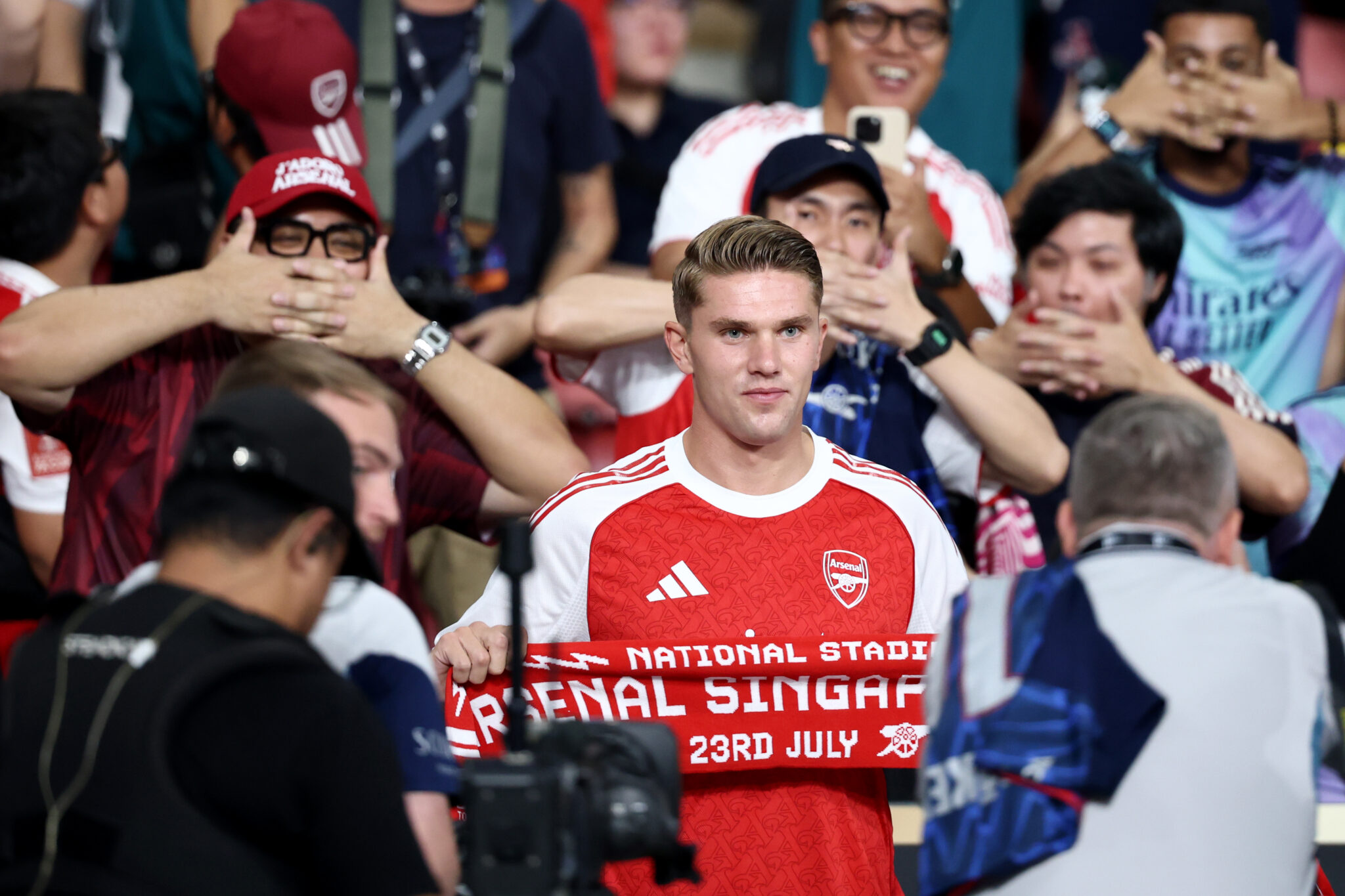 Premier League - Viktor Gyökeres of Arsenal poses with fans as he is introduced, following his recent transfer from Sporting CP, prior to the Pre-Season Friendly between Arsenal FC and Newcastle United at the National Stadium on July 27, 2025 in Singapore.