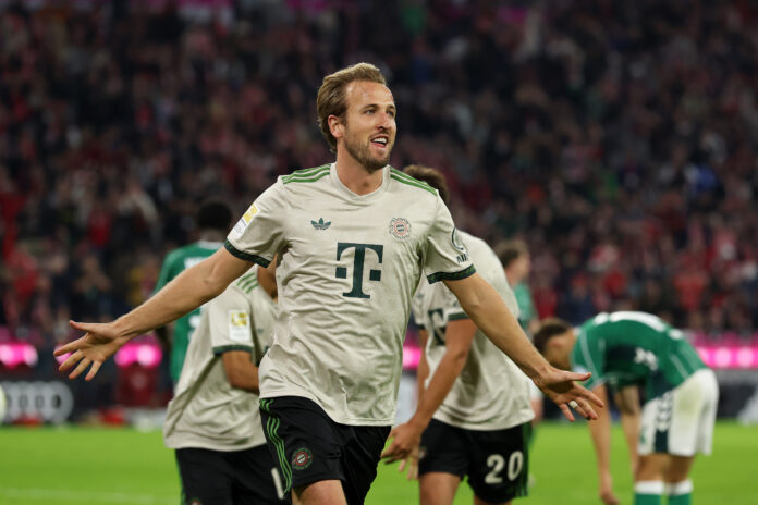 Bayern Munich vs Borussia Dortmund - Klassiker Combined XI