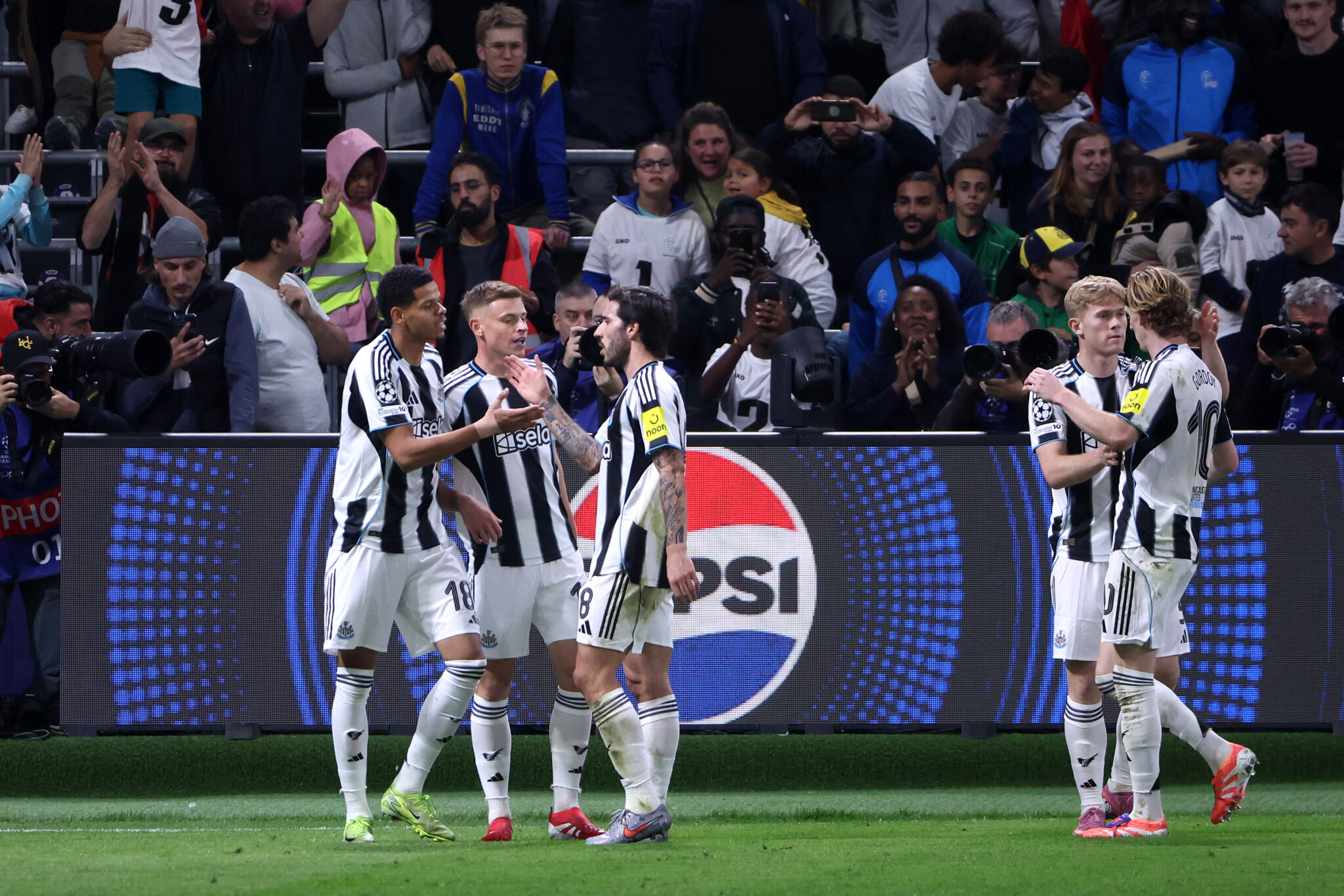 Newcastle United vs Benfica – Match Preview and Team News