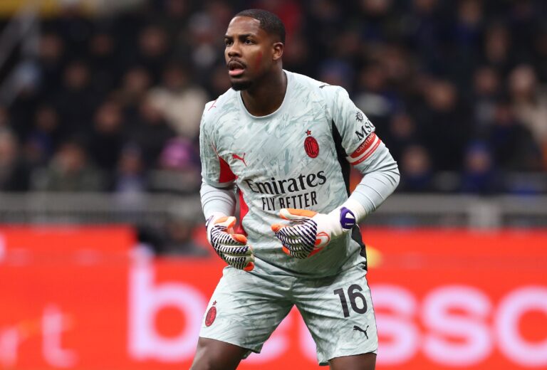 Chelsea are ready to renew their long-standing interest in AC Milan goalkeeper Mike Maignan