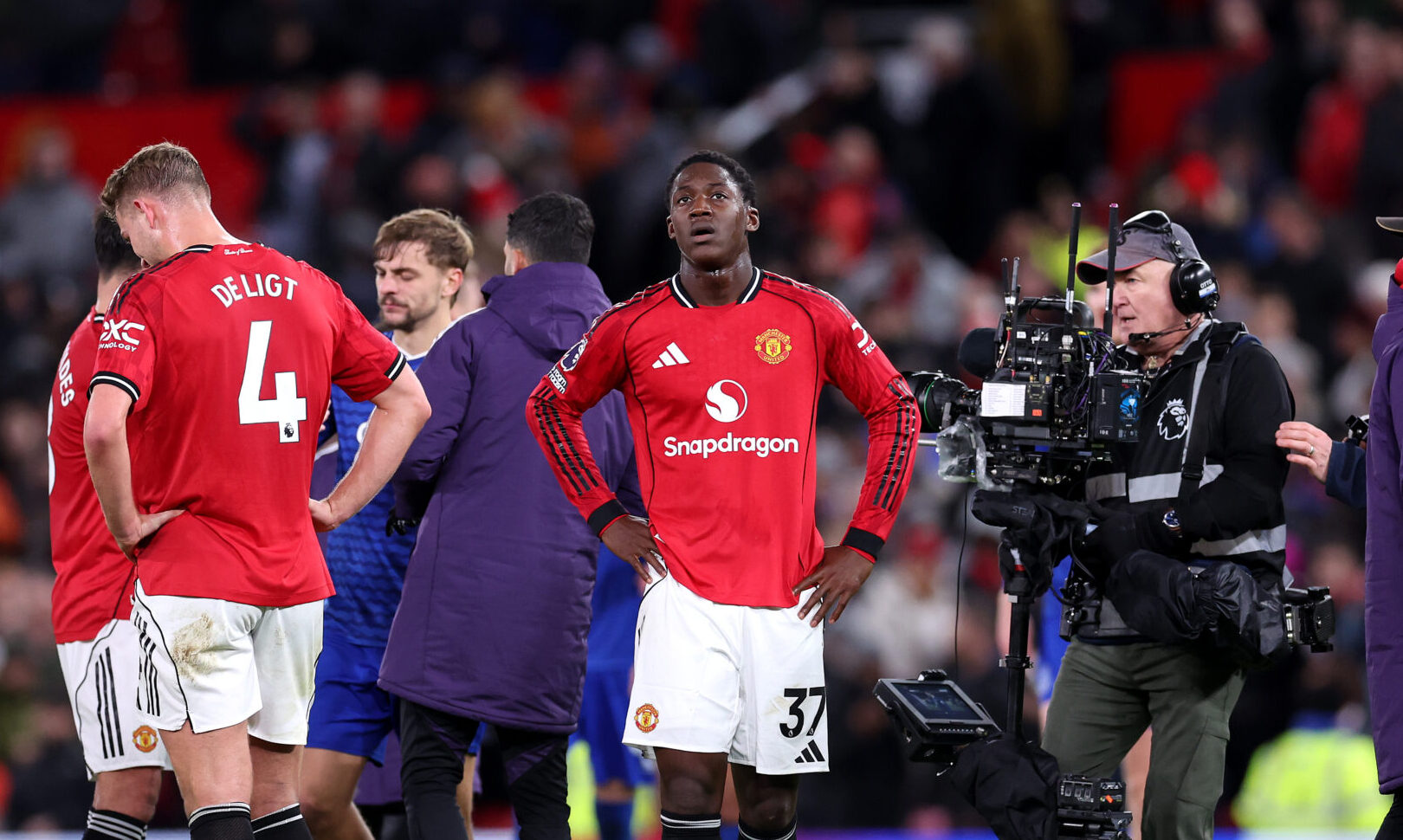 Amorim defends team selections amid Mainoo minutes