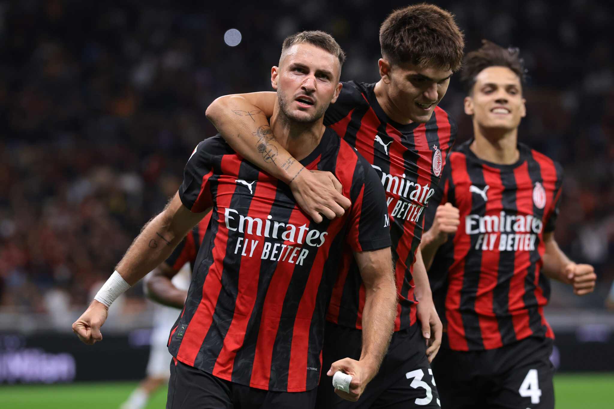 Gimenez agent shuts down Premier League transfer talk