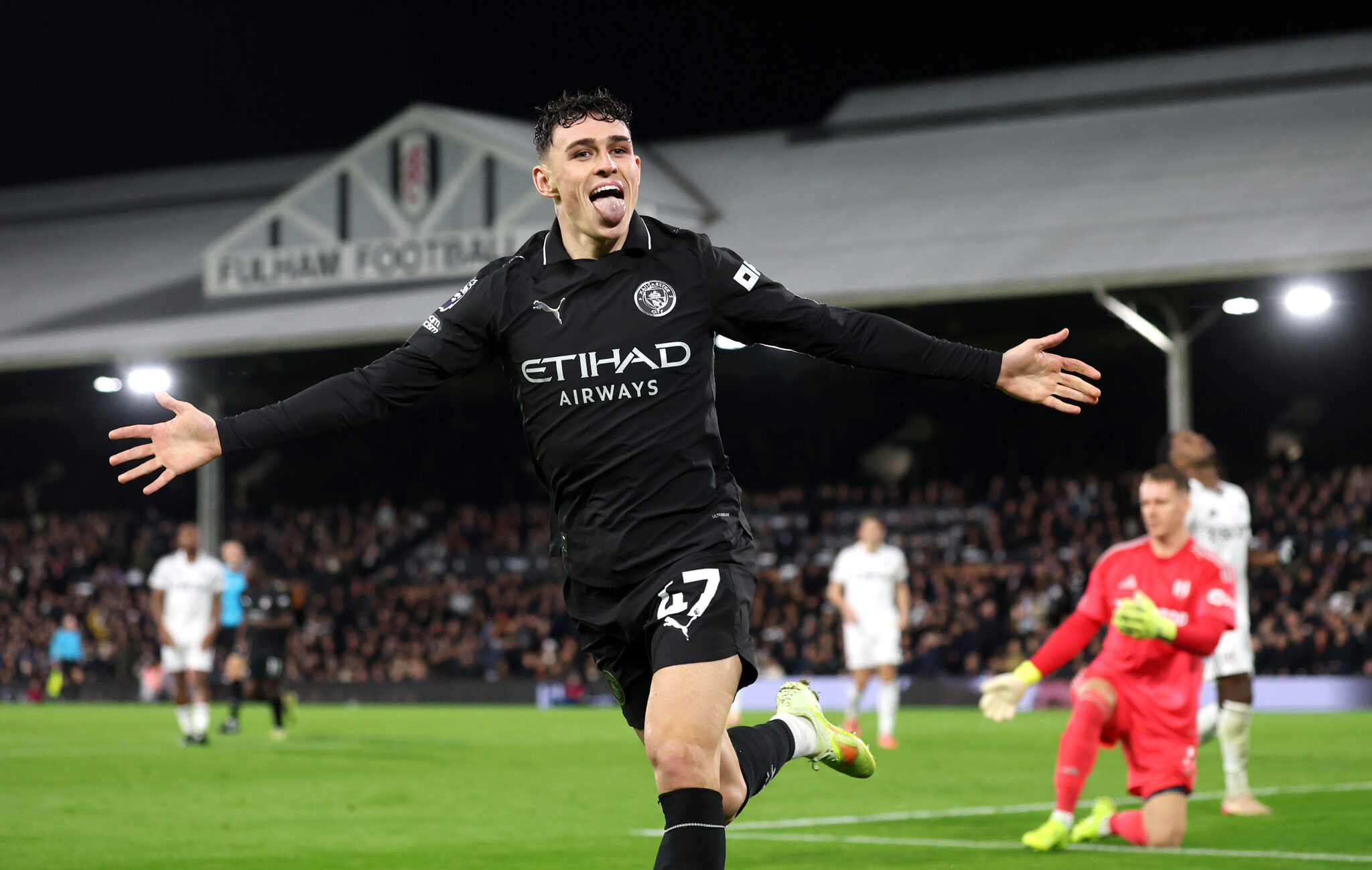 Premier League Team of the Week - Foden, Ampadu, Romero