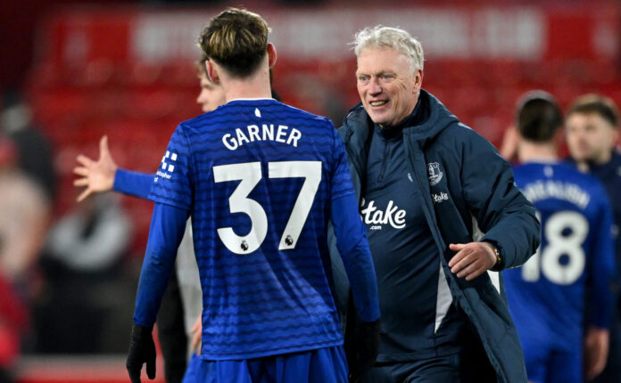 David Moyes embraces James Garner of Everton after the team's victory during the Premier League match between Nottingham Forest and Everton at City Ground on December 30, 2025 in Nottingham, England.