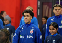 Borussia Dortmund set sights on Manchester City winger Borussia Dortmund set sights on Manchester City winger Oscar Bobb.