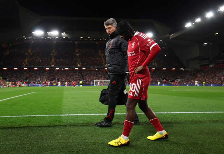 Slot discusses Liverpool transfer plan after Frimpong injury