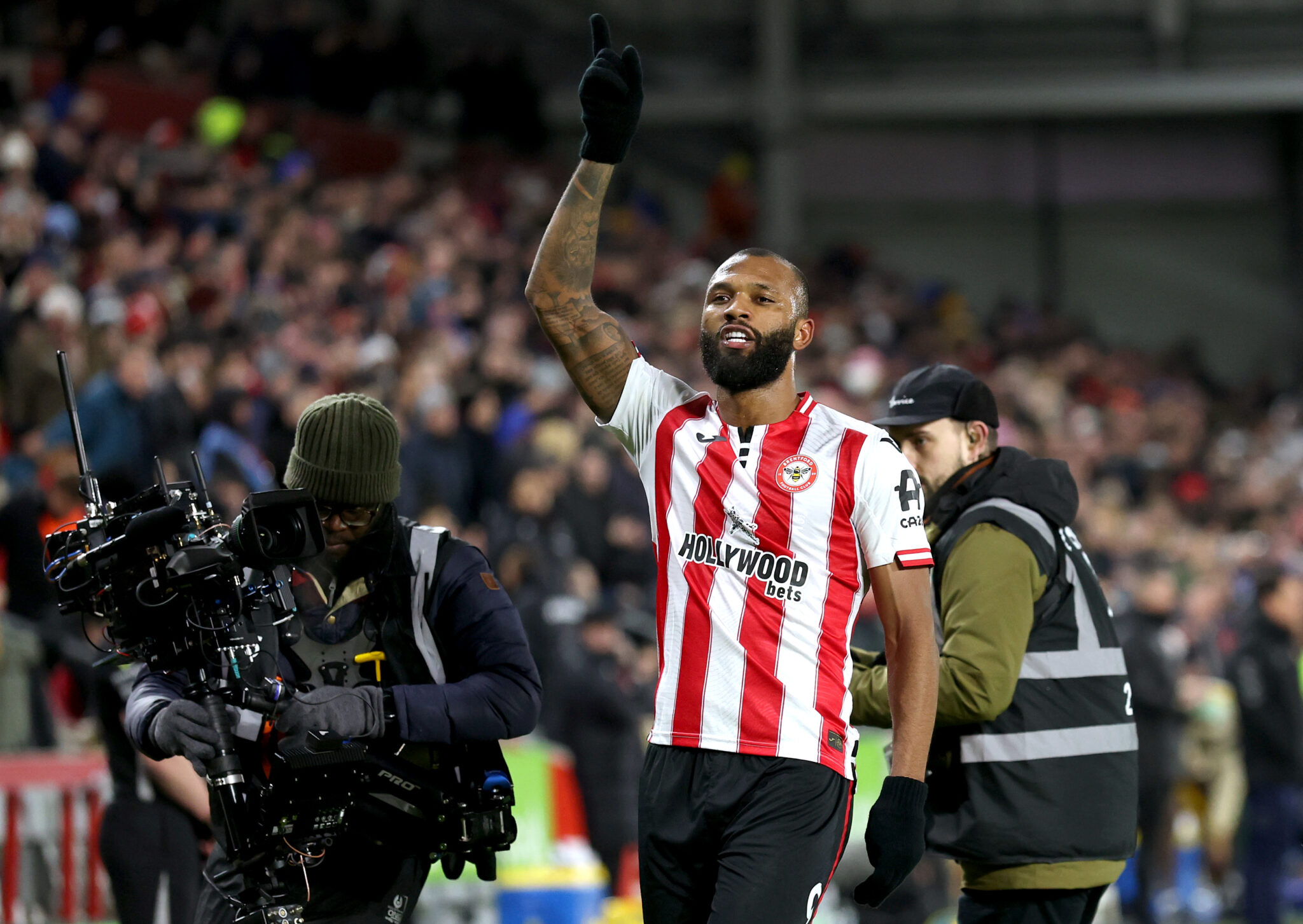 Thiago breaks Premier League record as Brentford climb to fifth