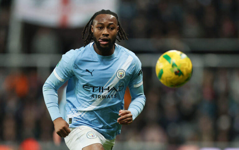 Premier League - Antoine Semenyo of Man City in action during the Carabao Cup Semi Final First Leg match between Newcastle United and Manchester City at St James' Park on January 13, 2026 in Newcastle upon Tyne, England.